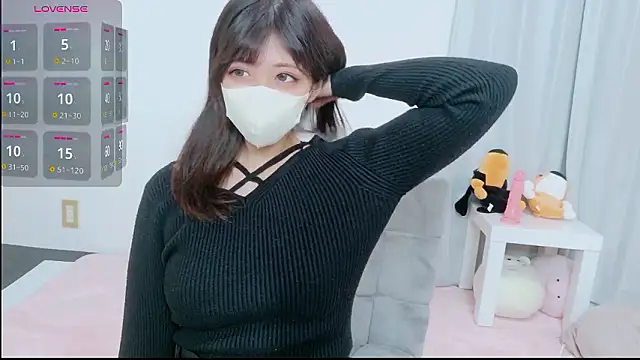 hinachuuu  D online show from 11/14/25, 05:17