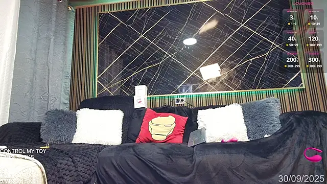 Snapshot of eroseliam chatting on 09/30/25, 08:03 eroseliam online show from 09/30/25, 08:03