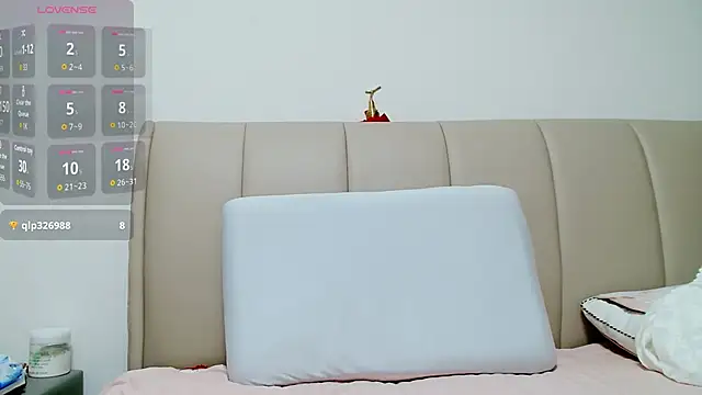 Annasweet- online show from 10/23/25, 02:05