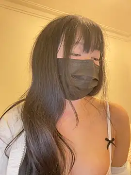 Minnie-2025 online show from 12/20/25, 05:53