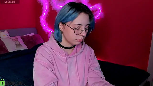 Penny Stanley online show from 12/05/25, 01:47