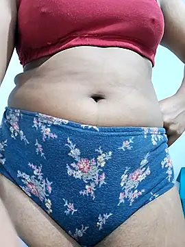 BeautyGirl sara online show from 04/09/26, 10:53