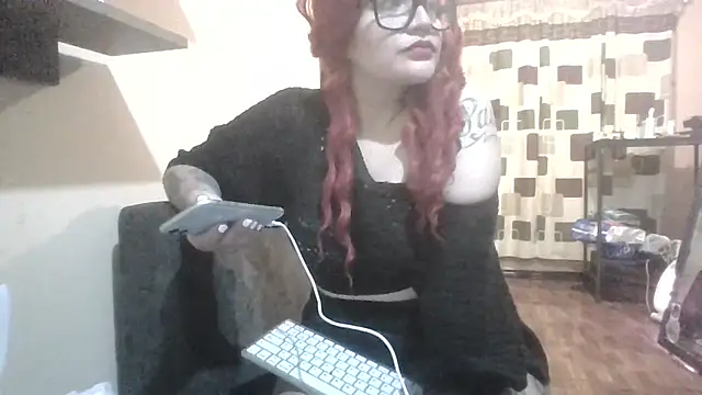 Isisflame online show from 04/23/26, 01:51