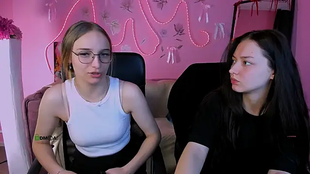 keylas moan online show from 04/17/26, 05:43