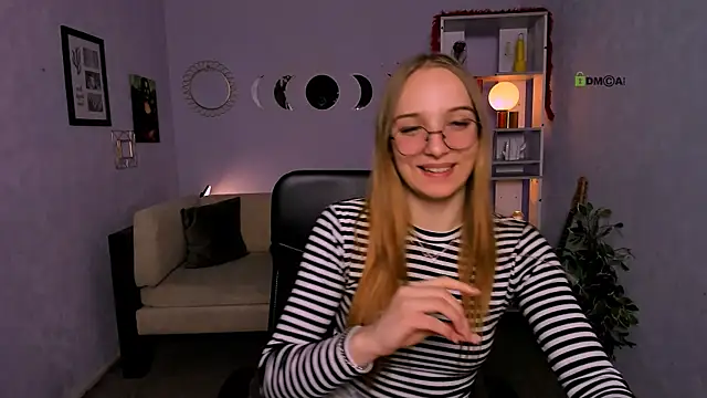 keylas moan online show from 04/22/26, 11:23