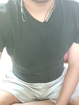 riyamore9623 online show from 11/08/25, 07:19