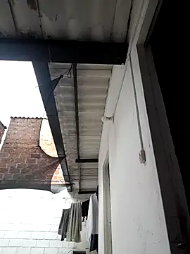 andres sant online show from 10/30/25, 09:04