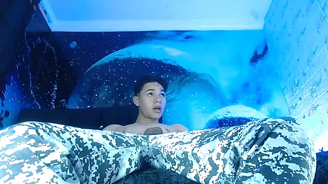 SemerHott online show from 10/26/25, 01:17