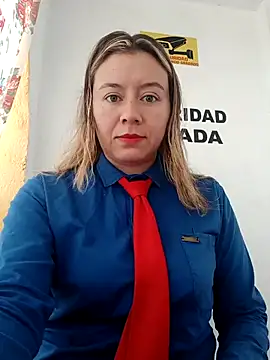 Hannah-colx online show from 11/22/25, 03:55