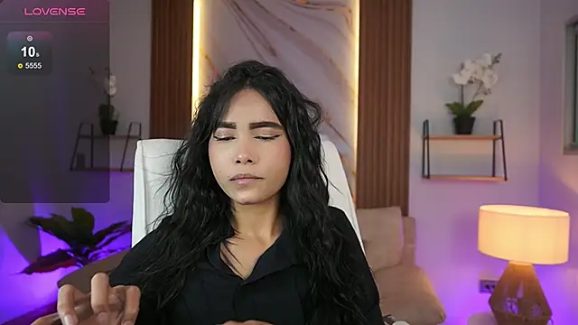 GiaNovak online show from 12/15/25, 07:07