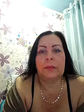 Snapshot of 430LekaLove chatting on 10/16/25, 11:06 430LekaLove online show from 10/16/25, 11:06