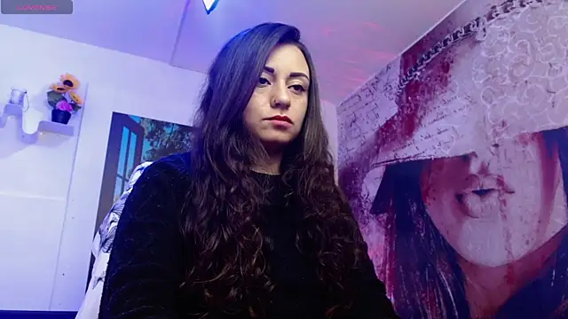 Eva Roussell online show from 10/28/25, 02:53