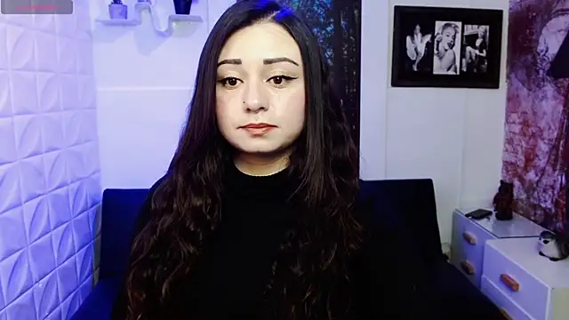 Eva Roussell online show from 11/15/25, 02:24