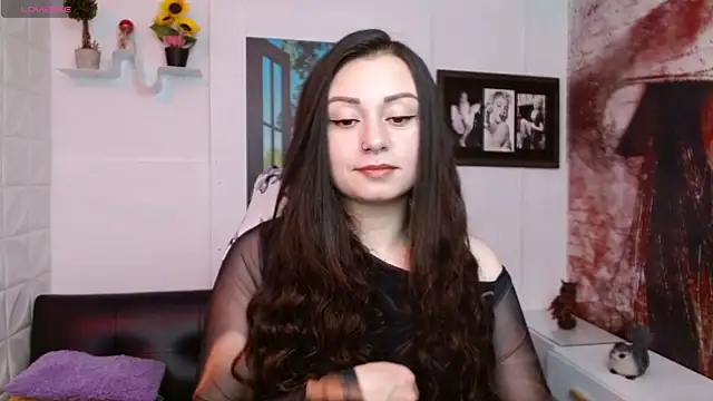 Eva Roussell online show from 04/21/26, 02:45