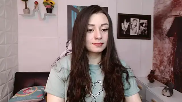 Eva Roussell online show from 04/22/26, 02:29