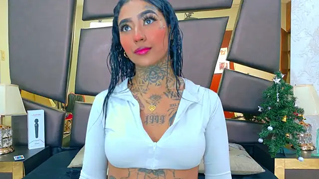 EmilieLake online show from 12/20/25, 08:27