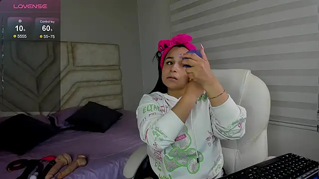  adahara queen online show from 09/17/25, 03:52