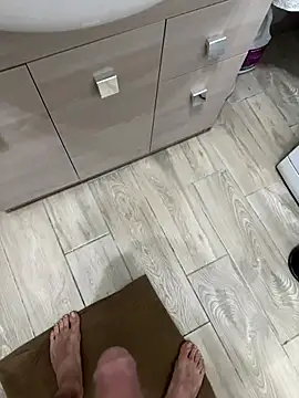 Pennellone98 online show from 11/24/25, 05:56