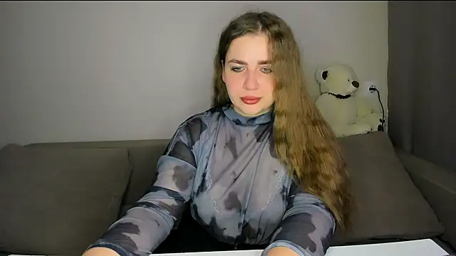 Snapshot of yourgem__ chatting on 04/10/26, 02:39 yourgem online show from 04/10/26, 02:39