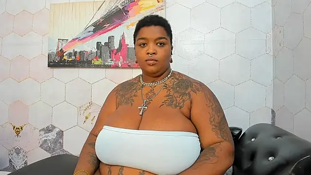 Anaa Fuentess online show from 04/23/26, 11:42