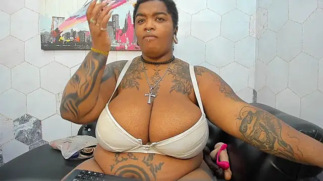Anaa Fuentess online show from 07/06/26, 11:40