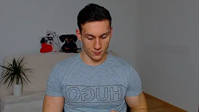 ZeinMiracles online show from 11/11/25, 11:05