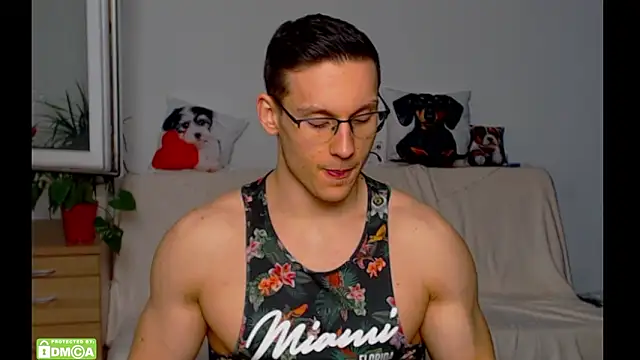 Snapshot of ZeinMiracles chatting on 02/28/26, 08:32 ZeinMiracles online show from 02/28/26, 08:32