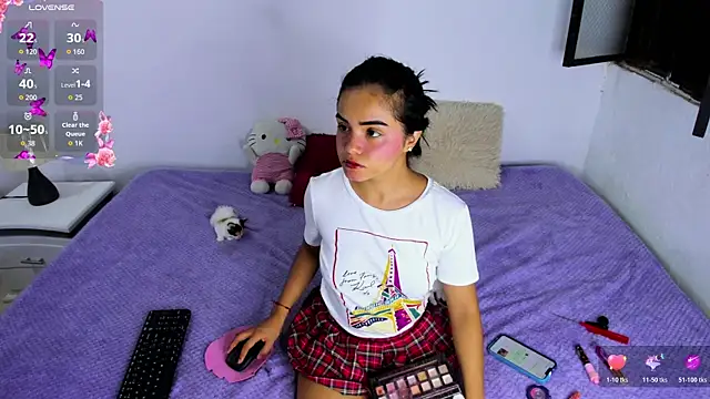 Valeri 13 online show from 11/25/25, 08:58