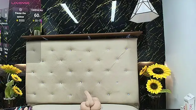 Natasha-Adams online show from 09/09/25, 09:47