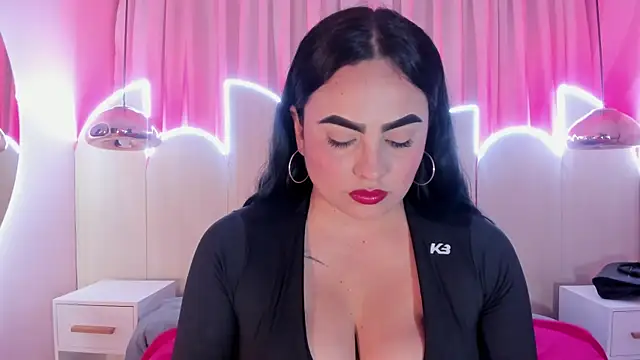 sofiiacarson online show from 07/08/26, 02:21
