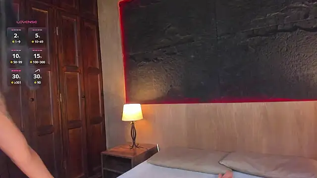 ScarlettSinclaiir online show from 02/24/26, 04:05