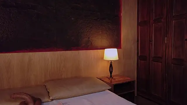 ScarlettSinclaiir online show from 04/23/26, 01:02