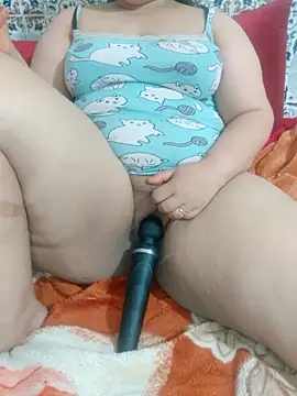 Hot-lino online show from 04/18/26, 08:53