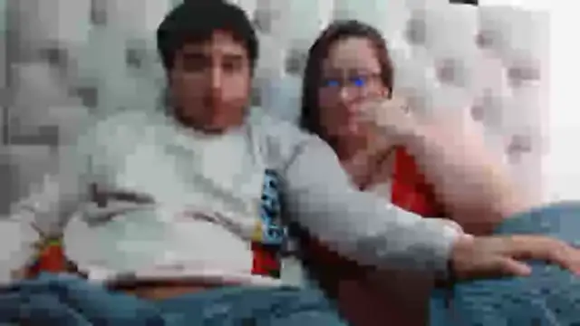 Snapshot of the_magnificent8 chatting on 11/10/25, 03:22 the magnificent8 online show from 11/10/25, 03:22