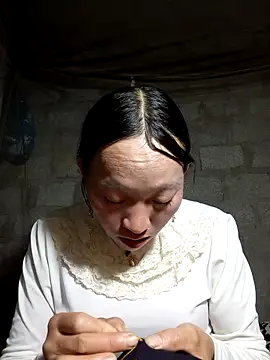 tcm-cute online show from 10/12/25, 02:16