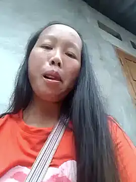 Snapshot of llm-bae chatting on 09/09/25, 02:11 llm-bae online show from 09/09/25, 02:11