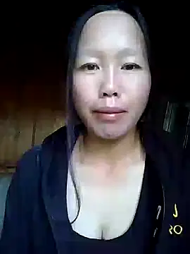 Snapshot of llm-bae chatting on 09/20/25, 12:22 llm-bae online show from 09/20/25, 12:22