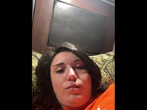 torilayne1970 online show from 11/18/25, 11:36