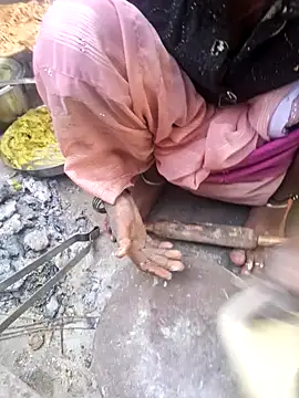 parmila203 online show from 02/18/26, 02:51