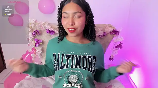 lily evays 69 online show from 12/03/25, 09:24