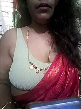 Snapshot of Spoorthi6_Kannada_Telugu chatting on 10/23/25, 02:11 Spoorthi6 Kannada Telugu online show from 10/23/25, 02:11