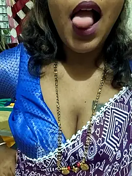 Snapshot of Spoorthi6_Kannada_Telugu chatting on 02/03/26, 04:56 Spoorthi6 Kannada Telugu online show from 02/03/26, 04:56