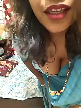 Snapshot of Spoorthi6_Kannada_Telugu chatting on 02/18/26, 04:14 Spoorthi6 Kannada Telugu online show from 02/18/26, 04:14