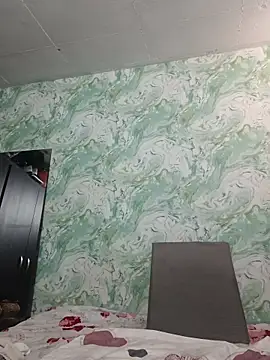 Snapshot of MayaLuna1 chatting on 11/21/25, 04:05 MayaLuna1 online show from 11/21/25, 04:05