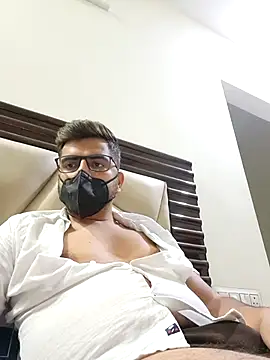 LoveGuruRA online show from 09/15/25, 03:01