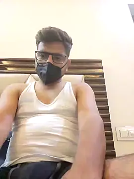 LoveGuruRA online show from 09/19/25, 07:47