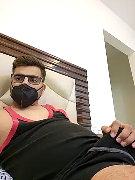 LoveGuruRA online show from 11/04/25, 07:46