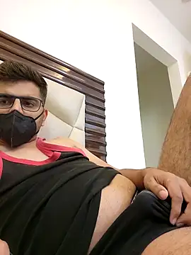 LoveGuruRA online show from 11/06/25, 09:15