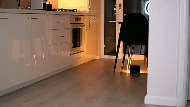 ElaraShine online show from 02/24/26, 08:29