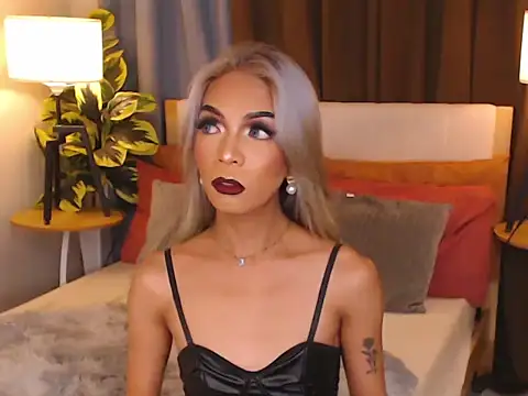 CelestinaMarquez0427 online show from 09/28/25, 10:59